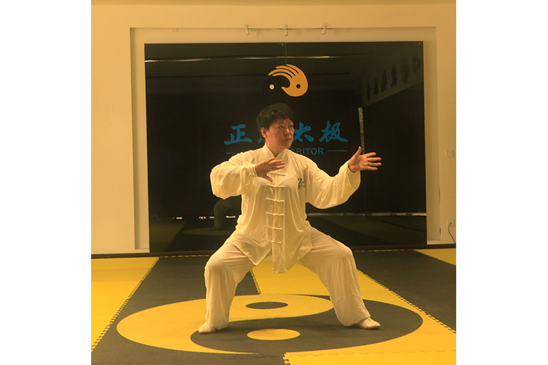 張利